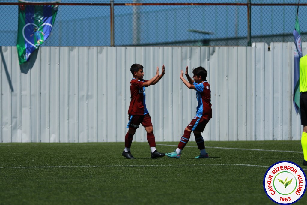 ULUSLARARASI U12 RİZE CUP 2024 KUPA TÖRENİ