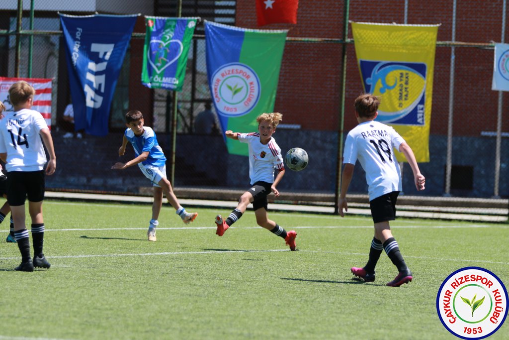 ULUSLARARASI U12 RİZE CUP 2024 KUPA TÖRENİ