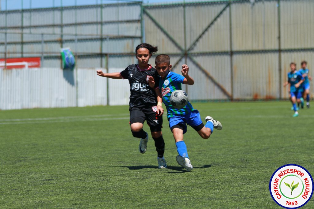 ULUSLARARASI U12 RİZE CUP 2024 KUPA TÖRENİ