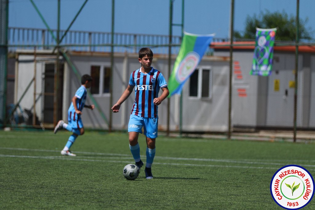 ULUSLARARASI U12 RİZE CUP 2024 KUPA TÖRENİ