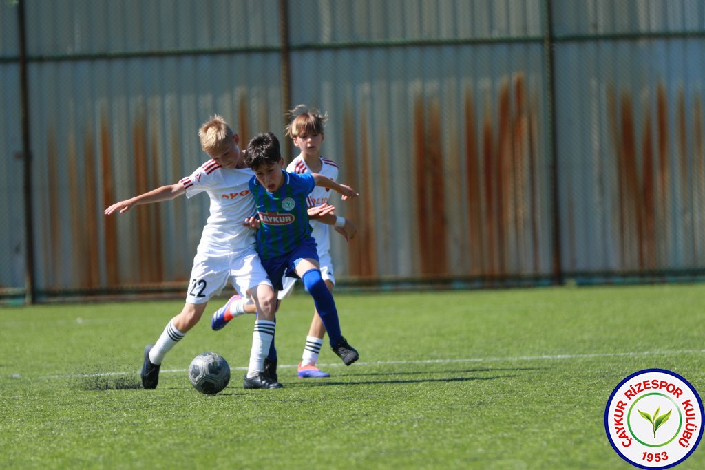 ULUSLARARASI U12 RİZE CUP 2024 KUPA TÖRENİ