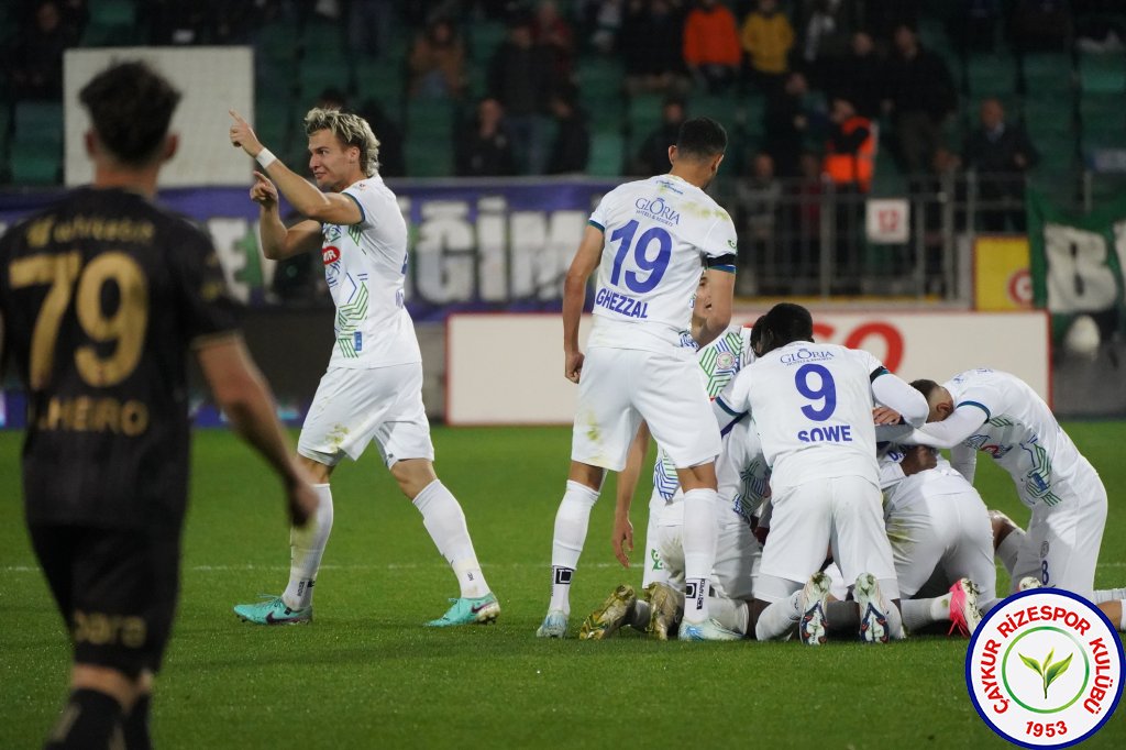 ÇAYKUR RİZESPOR 3 - 1 TRABZONSPOR