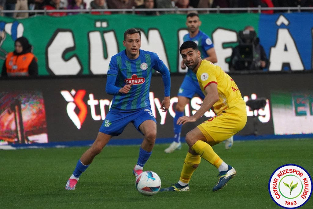 ÇAYKUR RİZESPOR A.Ş. 3 - 0 BELLONA KAYSERİSPOR