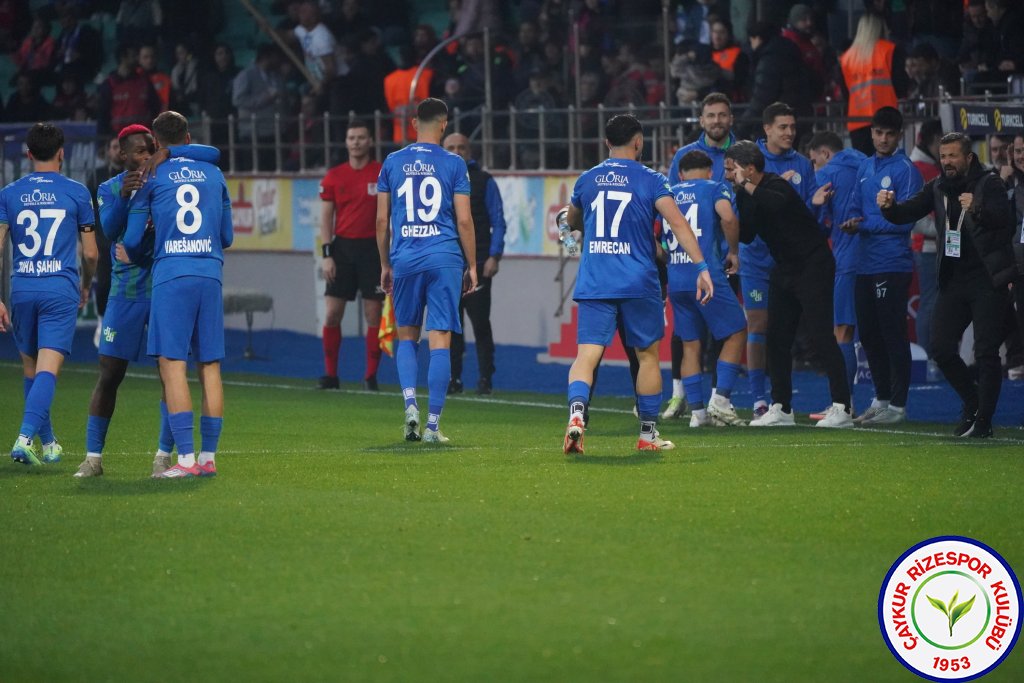 ÇAYKUR RİZESPOR A.Ş. 3 - 0 BELLONA KAYSERİSPOR