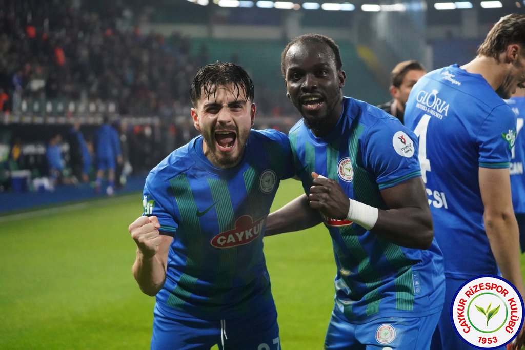 ÇAYKUR RİZESPOR A.Ş. 3 - 0 BELLONA KAYSERİSPOR