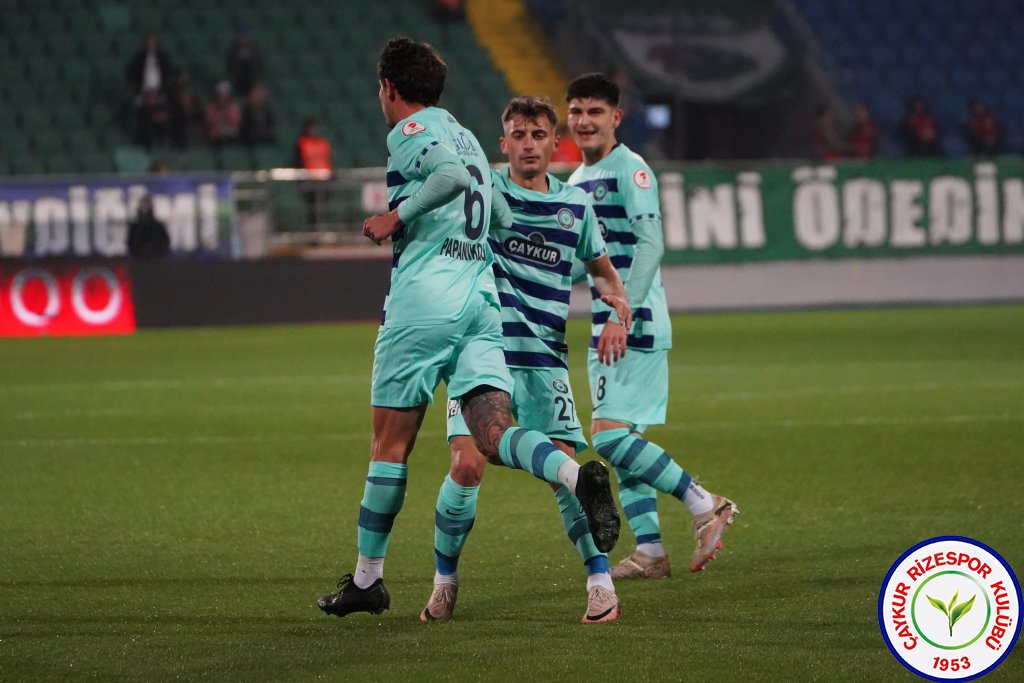 ÇAYKUR RİZESPOR 3-2 SİLİVRİSPOR