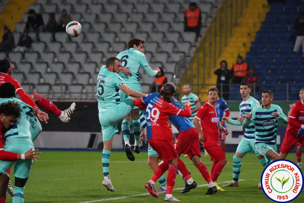 ÇAYKUR RİZESPOR 3-2 SİLİVRİSPOR