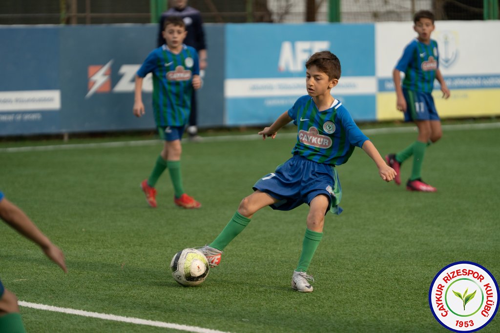 Rizespor Akademi U9 takımı Gürcistan’da düzenlenen Chuka Cup 2024'te şampiyon oldu.