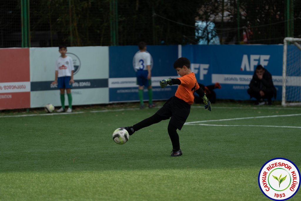 Rizespor Akademi U9 takımı Gürcistan’da düzenlenen Chuka Cup 2024'te şampiyon oldu.