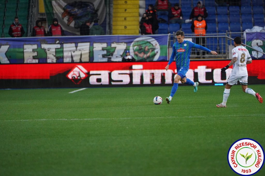 ÇAYKUR RİZESPOR 1 - 1 TÜMOSAN KONYASPOR