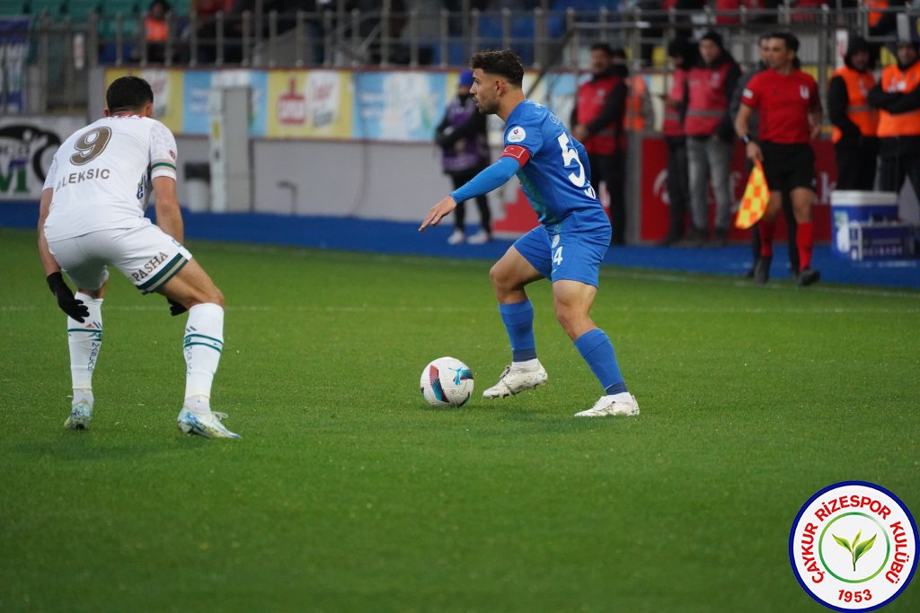 ÇAYKUR RİZESPOR 1 - 1 TÜMOSAN KONYASPOR