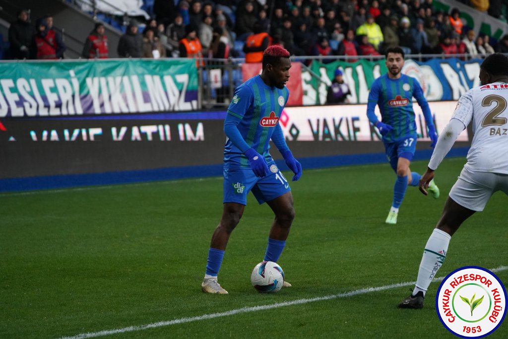 ÇAYKUR RİZESPOR 1 - 1 TÜMOSAN KONYASPOR