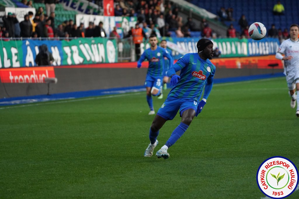 ÇAYKUR RİZESPOR 1 - 1 TÜMOSAN KONYASPOR