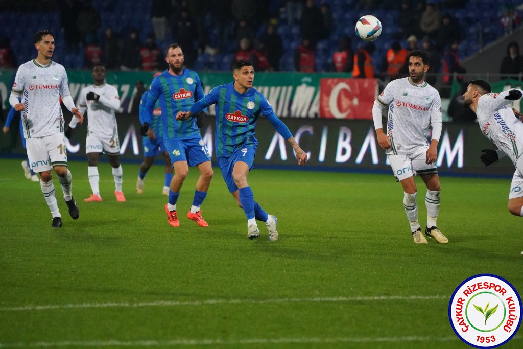 ÇAYKUR RİZESPOR 1 - 1 TÜMOSAN KONYASPOR