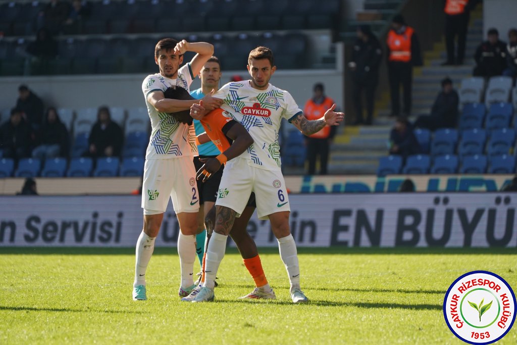 RAMS BAŞAKŞEHİR FK 2 - 0 ÇAYKUR RİZESPOR