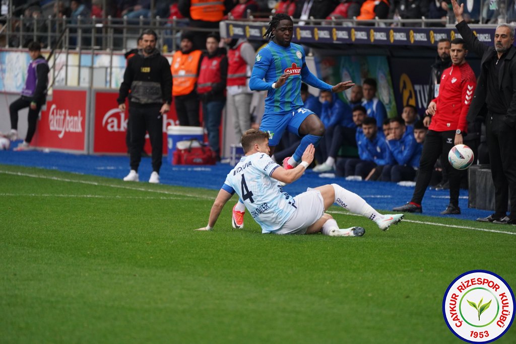 ÇAYKUR RİZESPOR 3 - 2 ADANA DEMİRSPOR