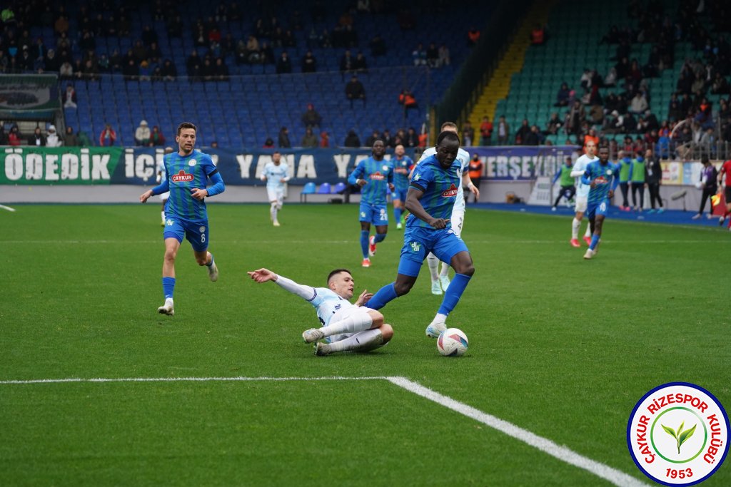 ÇAYKUR RİZESPOR 3 - 2 ADANA DEMİRSPOR