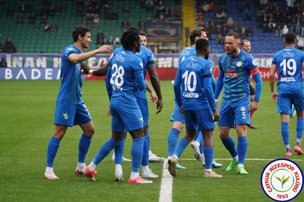 ÇAYKUR RİZESPOR 3 - 2 ADANA DEMİRSPOR