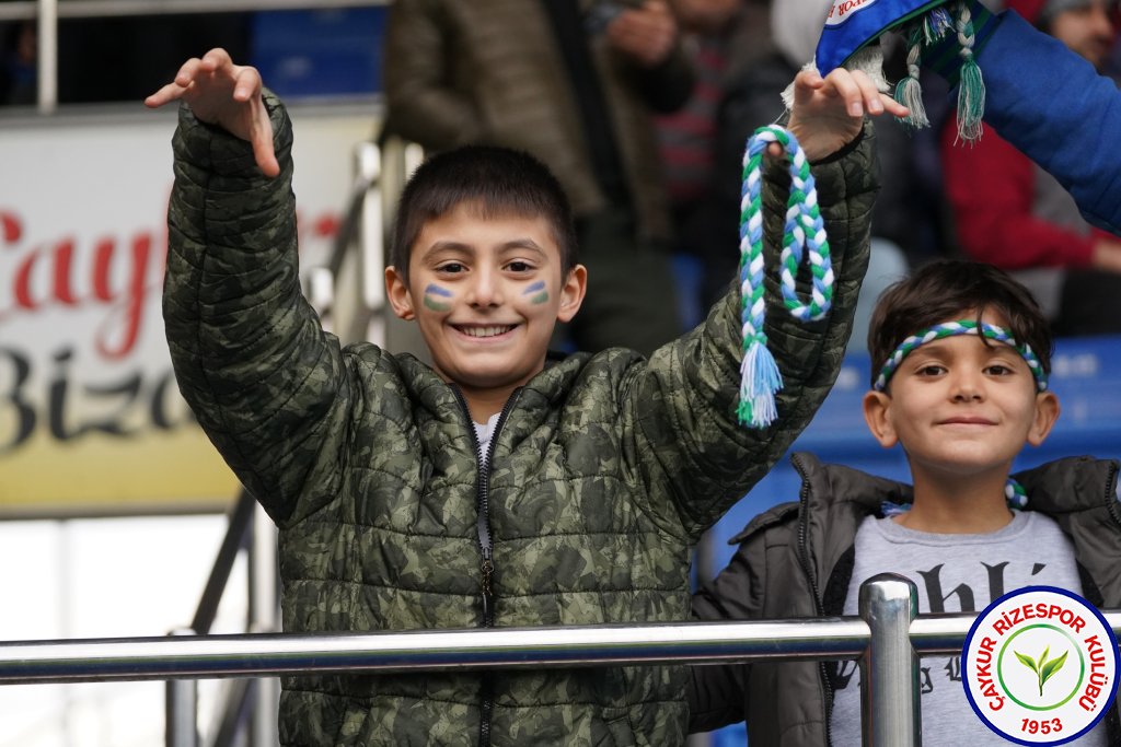 ÇAYKUR RİZESPOR 3 - 2 ADANA DEMİRSPOR