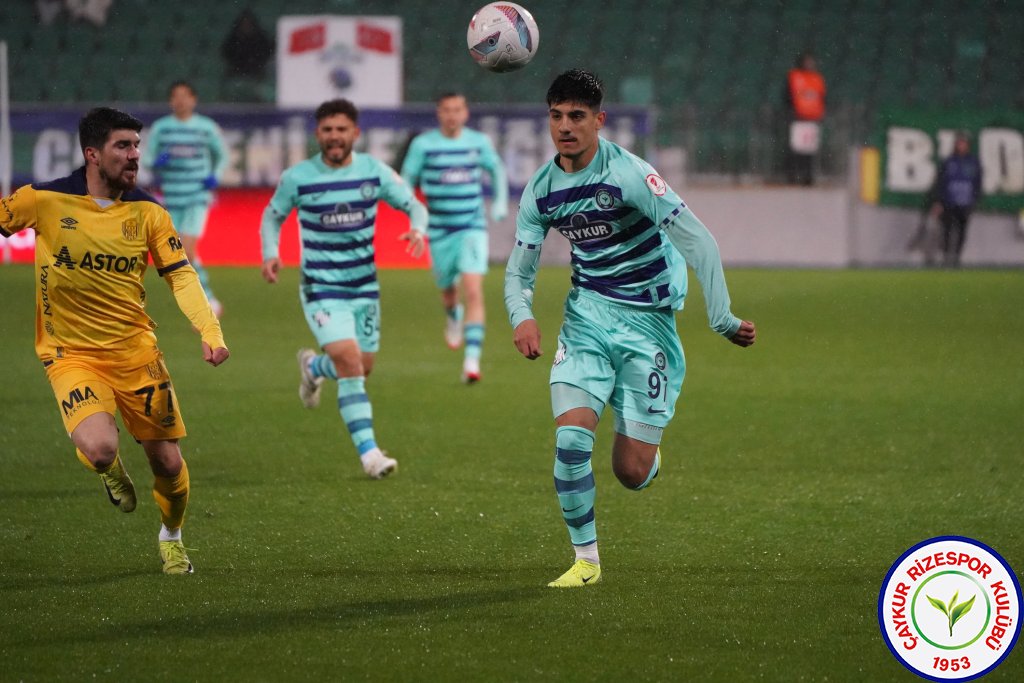 ÇAYKUR RİZESPOR 2-1 MKE ANKARAGÜCÜ