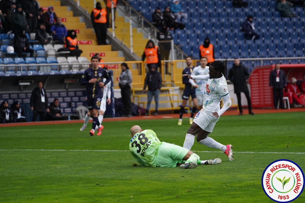 KASIMPAŞA 3 - 2 ÇAYKUR RİZESPOR