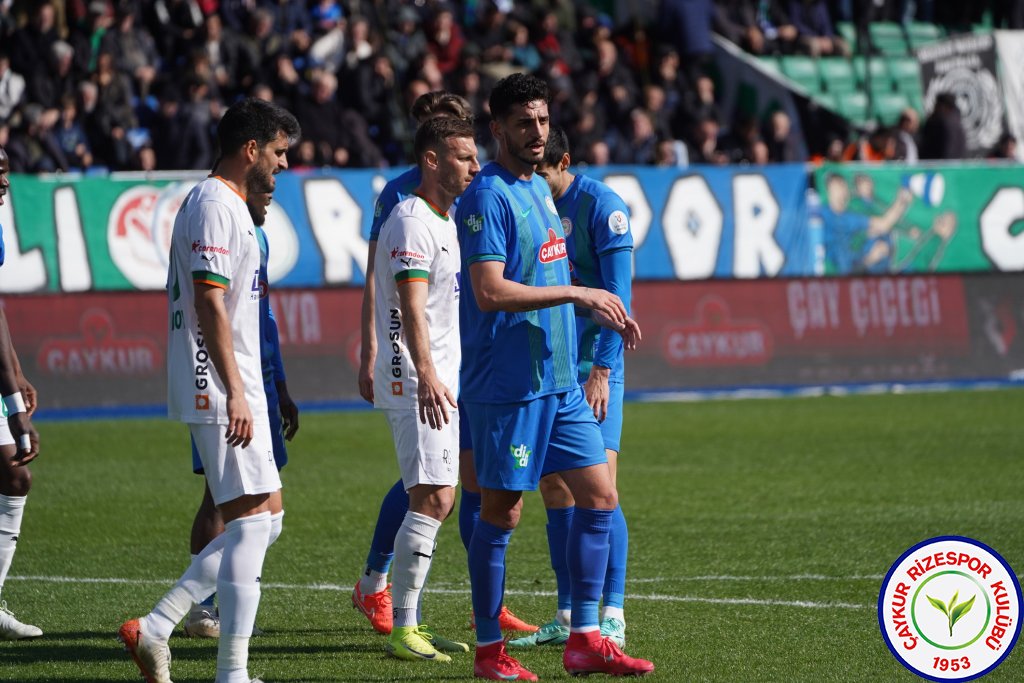 ÇAYKUR RİZESPOR A.Ş. 3 - 1 CORENDON ALANYASPOR