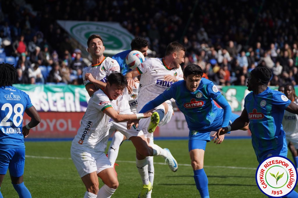 ÇAYKUR RİZESPOR A.Ş. 3 - 1 CORENDON ALANYASPOR