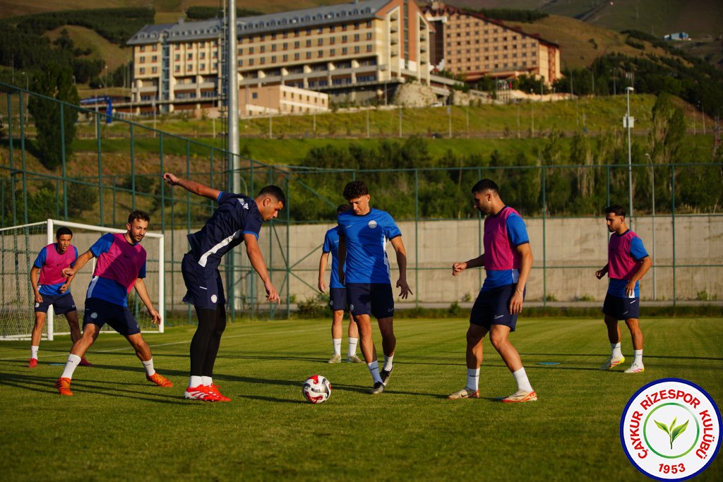 Çaykur Rizespor’umuz yeni sezon ikinci etap kampına Erzurum'da başladı.