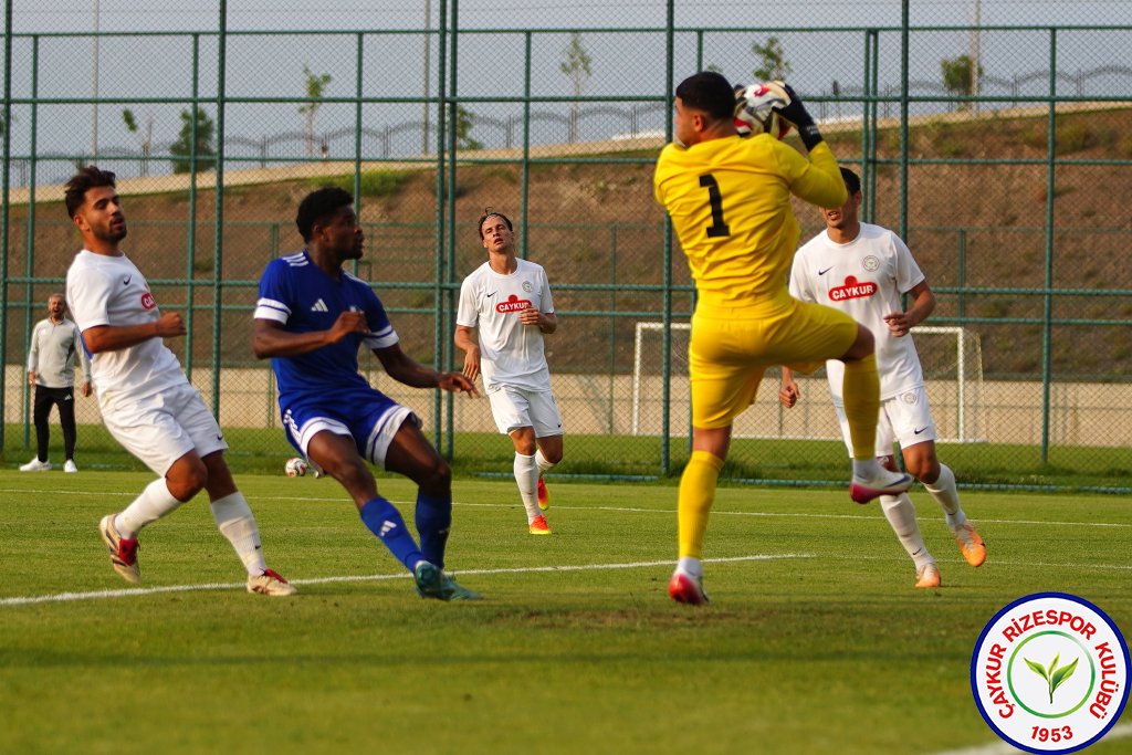 Erzurumspor 1-0 Çaykur Rizespor (hazırlık maçı)