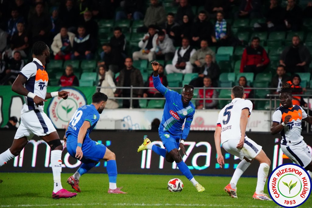 ÇAYKUR RİZESPOR 0 - 0 RAMS BAŞAKŞEHİR