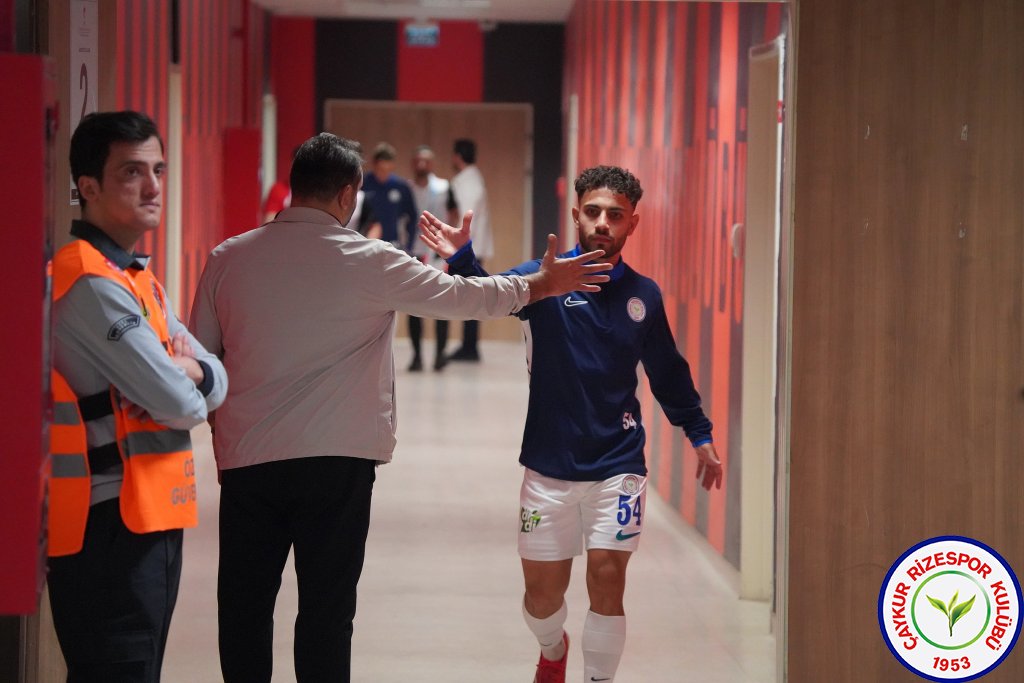 GAZİANTEP FUTBOL KULÜBÜ A.Ş.	2 - 2	ÇAYKUR RİZESPOR A.Ş.