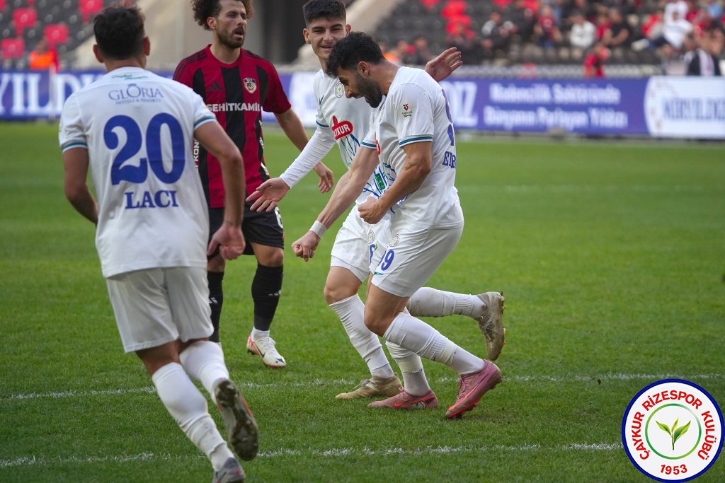 GAZİANTEP FUTBOL KULÜBÜ A.Ş.	2 - 2	ÇAYKUR RİZESPOR A.Ş.