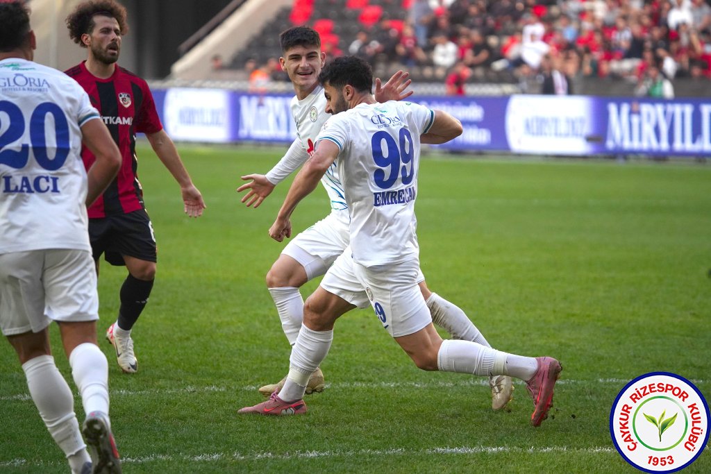 GAZİANTEP FUTBOL KULÜBÜ A.Ş.	2 - 2	ÇAYKUR RİZESPOR A.Ş.