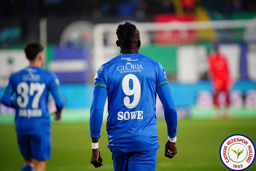 ÇAYKUR RİZESPOR 2 - 5 FENERBAHÇE