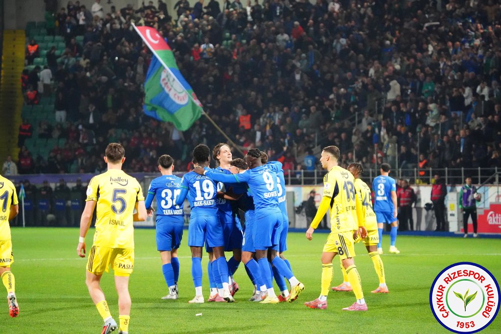 ÇAYKUR RİZESPOR 2 - 5 FENERBAHÇE