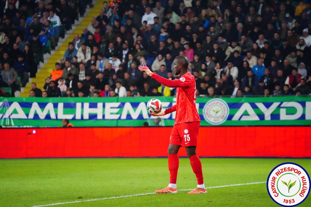 ÇAYKUR RİZESPOR 2 - 5 FENERBAHÇE