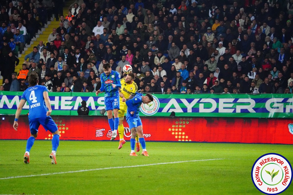 ÇAYKUR RİZESPOR 2 - 5 FENERBAHÇE