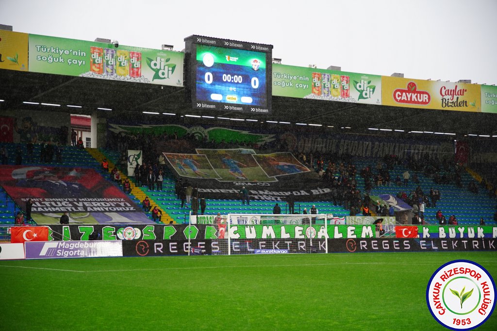 ÇAYKUR RİZESPOR 3 - 0 İKAS EYÜPSPOR