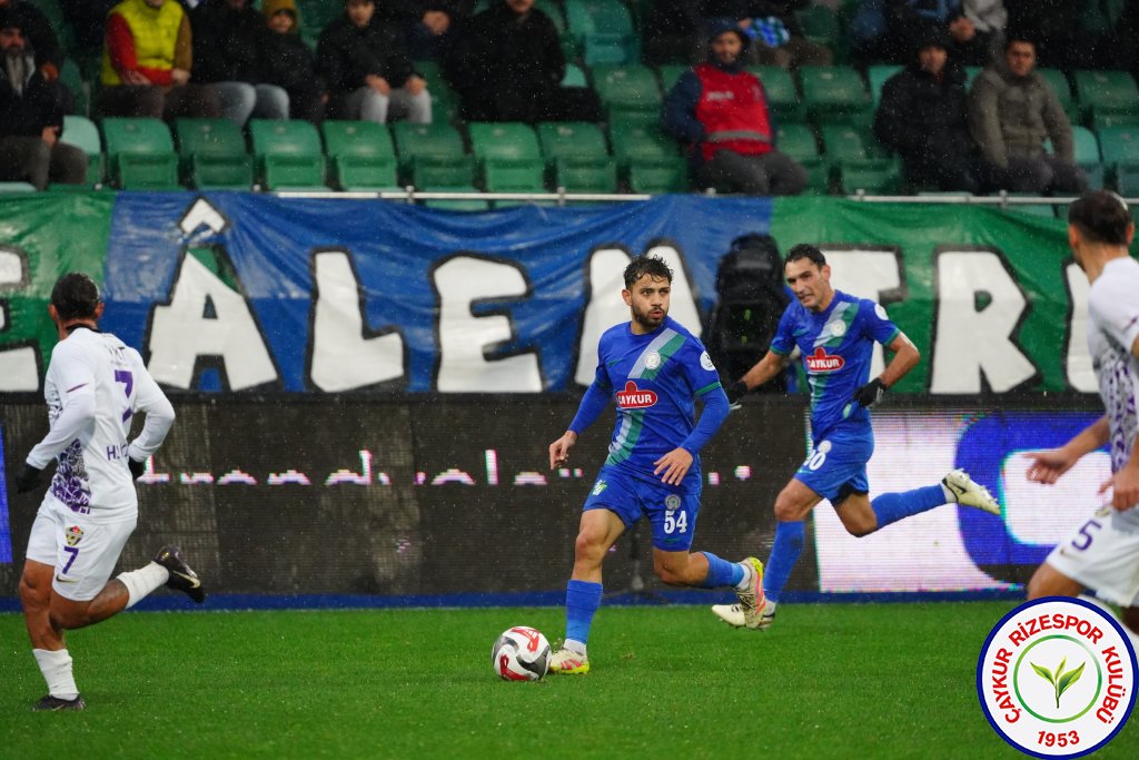 ÇAYKUR RİZESPOR 3 - 0 İKAS EYÜPSPOR