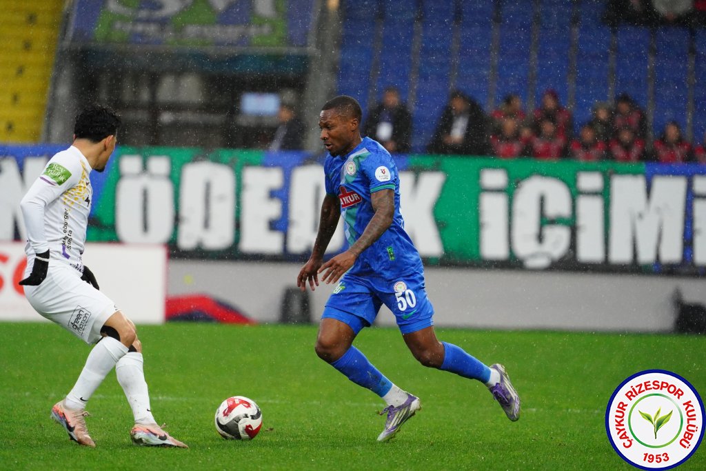 ÇAYKUR RİZESPOR 3 - 0 İKAS EYÜPSPOR