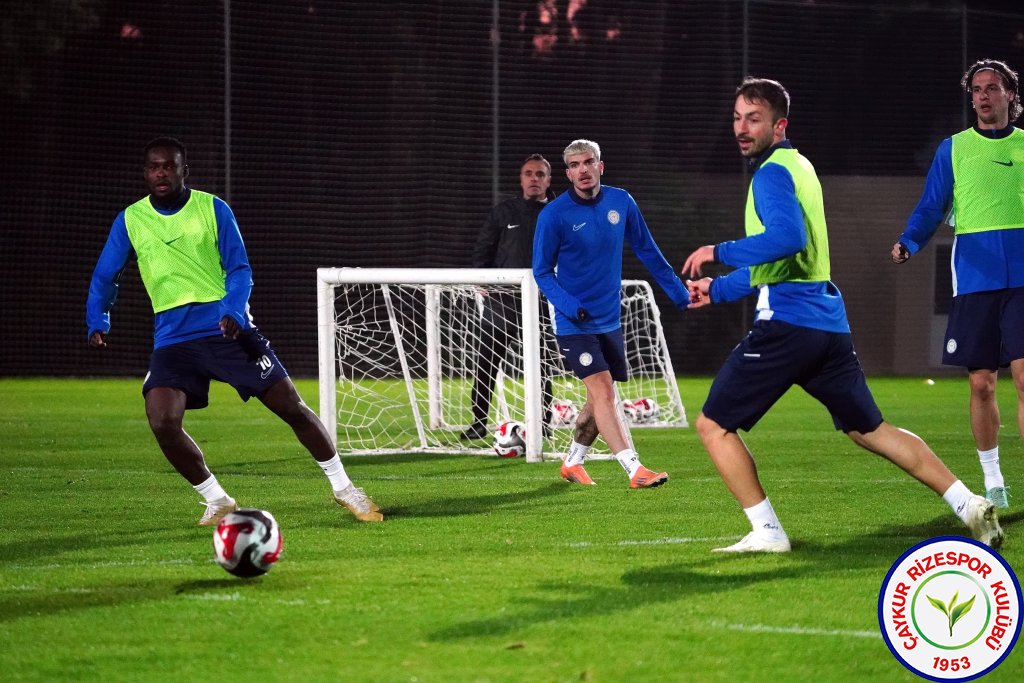 Çaykur Rizespor'umuz ikinci yarı hazırlıklarının ikinci etabı için Antalya'da kampa girdi.