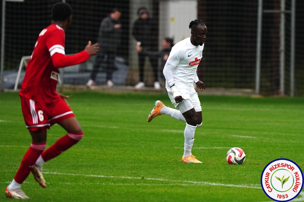 çaykur rizespor 2-1 FC Kisvarda