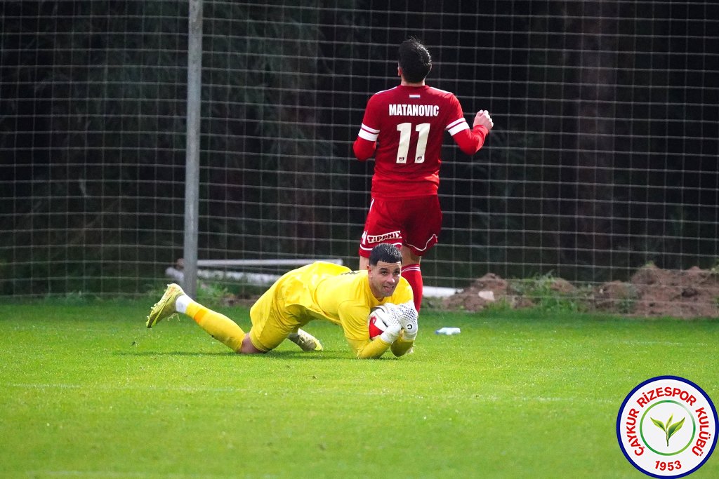 çaykur rizespor 2-1 FC Kisvarda