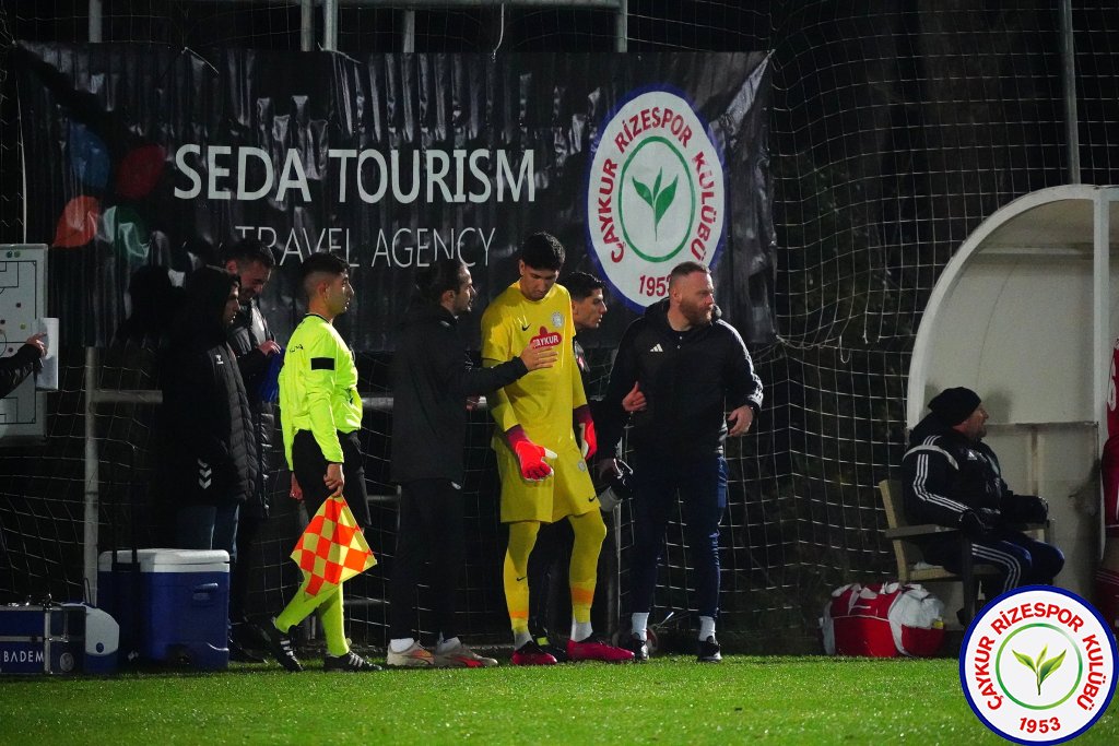 çaykur rizespor 2-1 FC Kisvarda