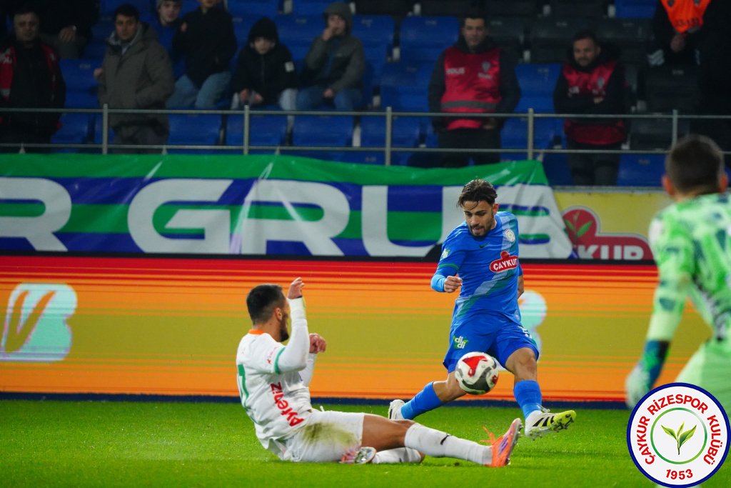 ÇAYKUR RİZESPOR A.Ş. 1 - 1 CORENDON ALANYASPOR