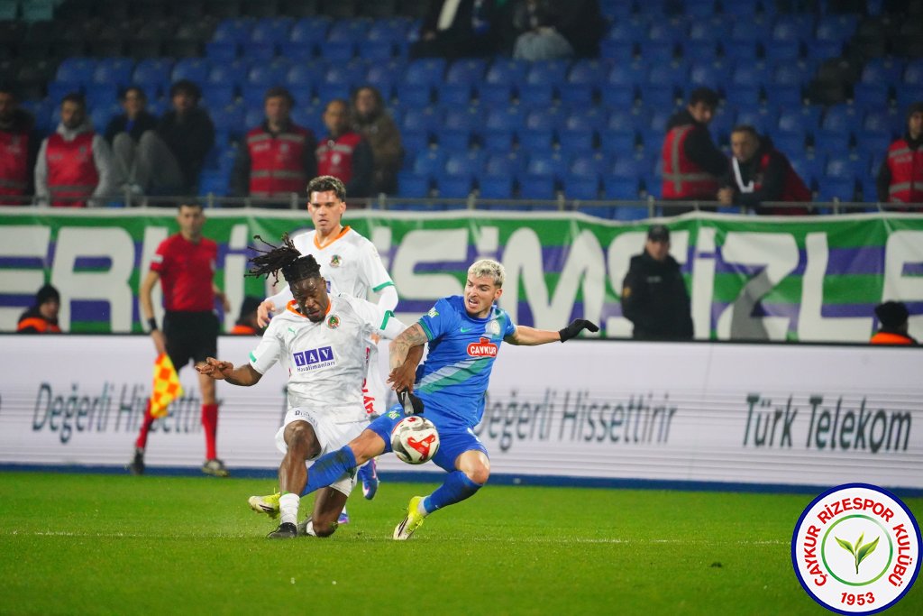 ÇAYKUR RİZESPOR A.Ş. 1 - 1 CORENDON ALANYASPOR