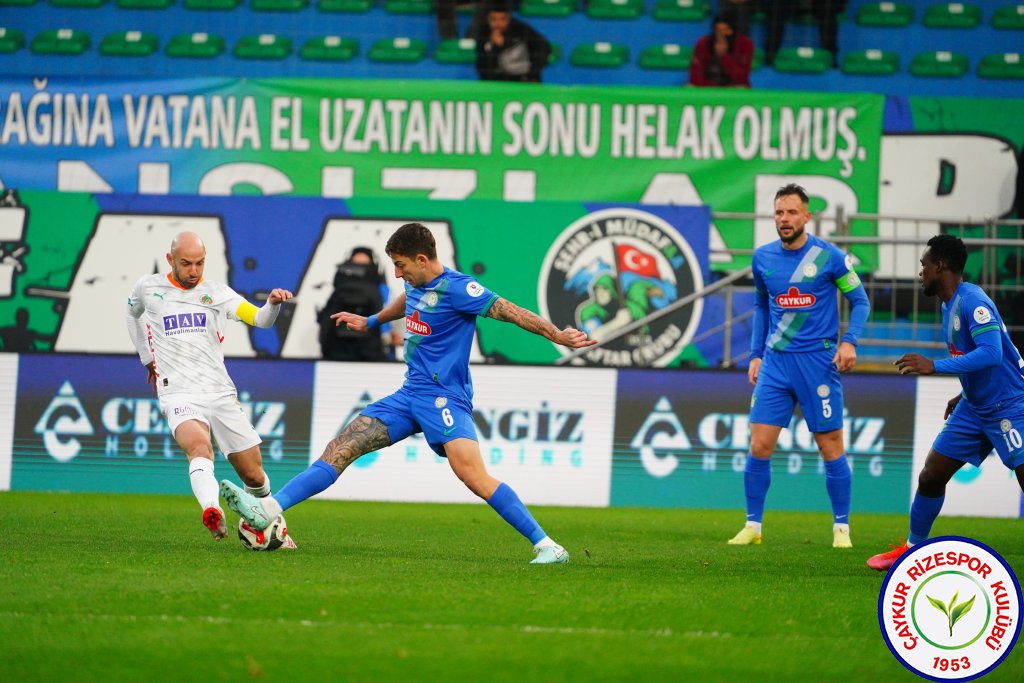 ÇAYKUR RİZESPOR A.Ş. 1 - 1 CORENDON ALANYASPOR