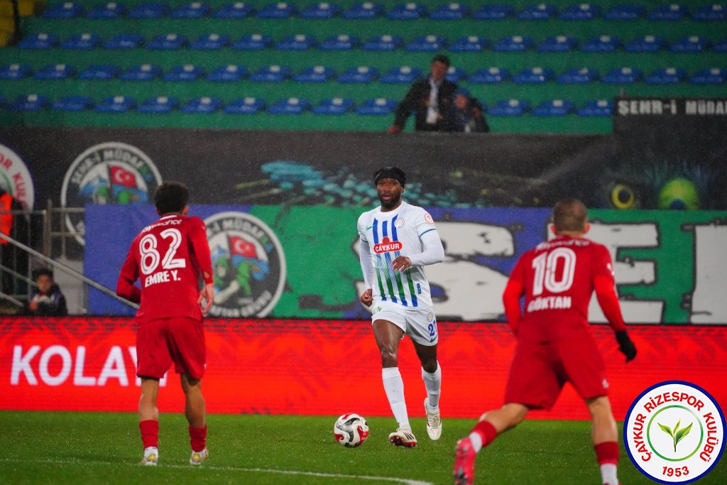 ÇAYKUR RİZESPOR A.Ş. 1-1 BEYOĞLU YENİ ÇARŞI SPOR FAALİYETLERİ A.Ş.