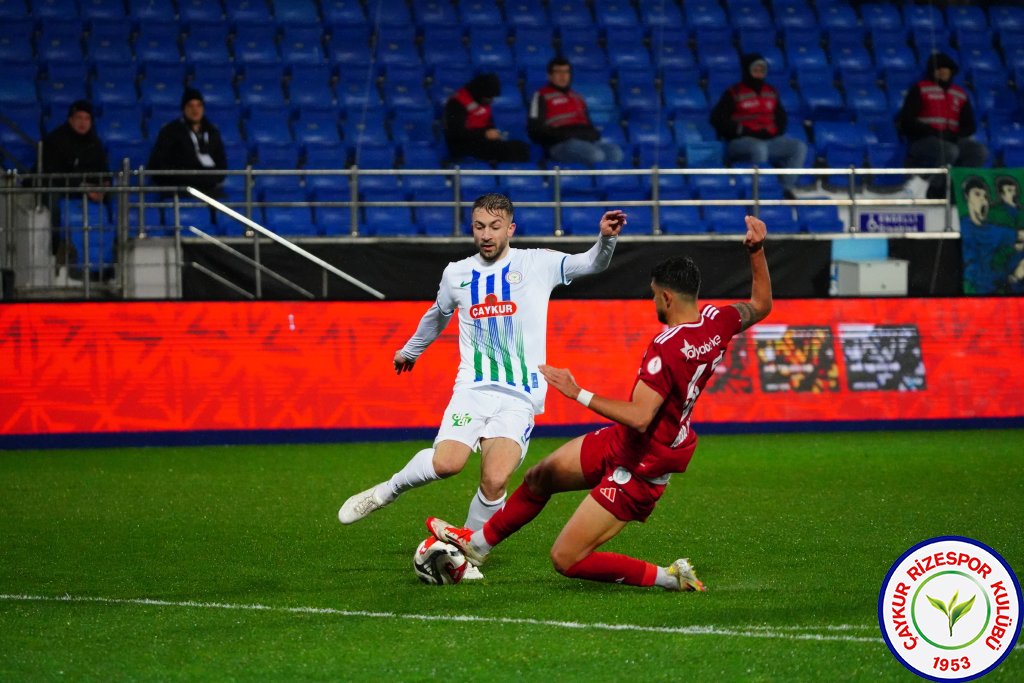 ÇAYKUR RİZESPOR A.Ş. 1-1 BEYOĞLU YENİ ÇARŞI SPOR FAALİYETLERİ A.Ş.