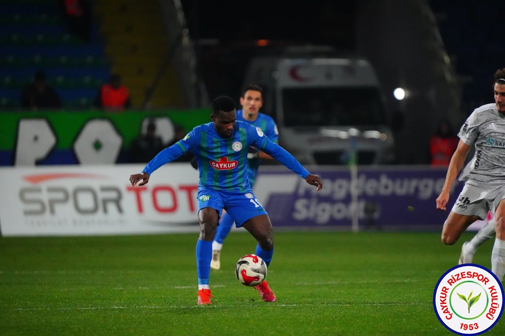 ÇAYKUR RİZESPOR 2 - 0 KOCAELİSPOR